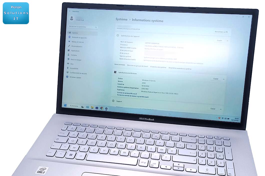Configuration d'un ordinateur portable ASUS VIVOBOOK 17 S712JA-BX769W